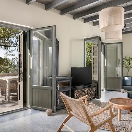 Velanis Ηouse, Style Into Nature - Secluded Kíssamos Exterior foto